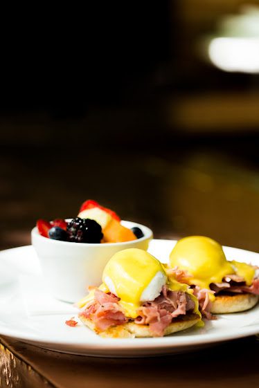 Lindey's — Restaurant Food And Dining Photo