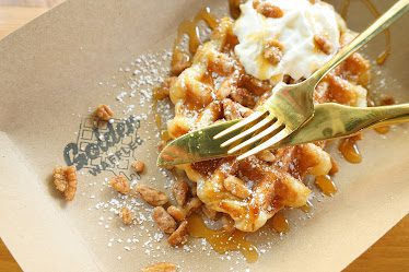 Golden Waffles — Restaurant Food And Dining Photo