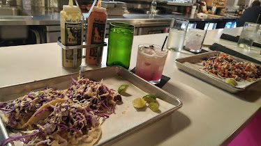 Calle 75 Street Tacos — Restaurant Food And Dining Photo