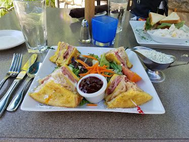 Cottonwood Grille — Restaurant Food And Dining Photo