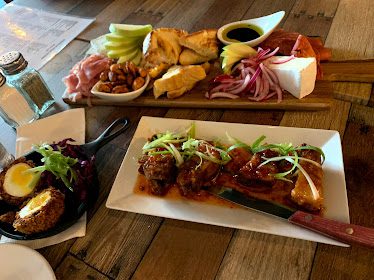 Elliotts an urban kitchen — Restaurant Food And Dining Photo