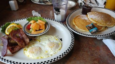 Black Bear Diner North Boise — Restaurant Food And Dining Photo