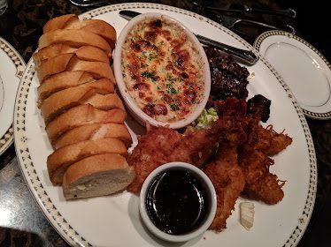 Peacock Room Lounge — Restaurant Food And Dining Photo