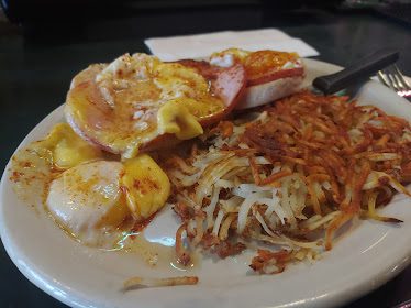 Mecca Cafe | Open for Thanksgiving
