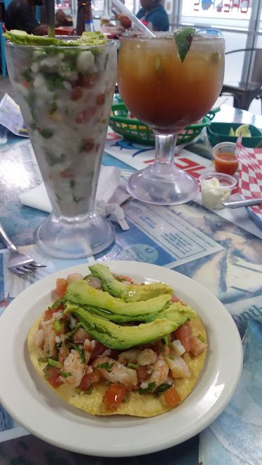 Cevi Chelas Brownsville — Restaurant Food And Dining Photo