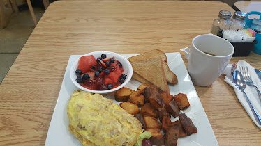 Frittata Caffe & Bistro - European Market — Restaurant Food And Dining Photo