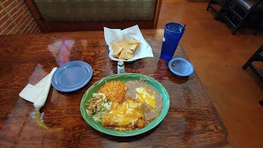 Pueblo Viejo Bayshore — Restaurant Food And Dining Photo