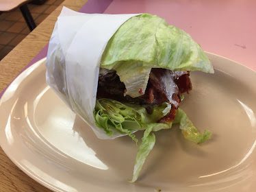 S S Burger Basket — Restaurant Food And Dining Photo