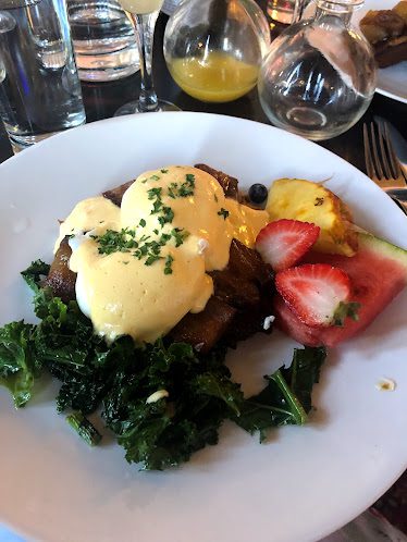 The Tin Table | Restaurant & Bar