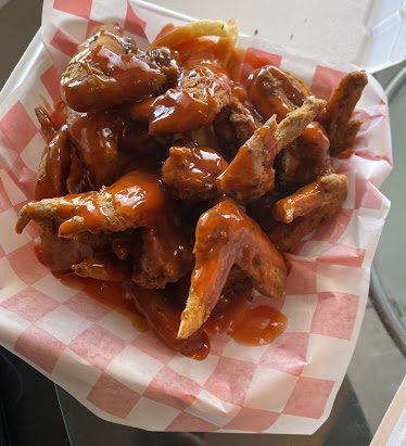 REDS EATERY — Restaurant Food And Dining Photo