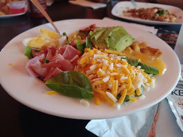 Guang Lin American and Asian Fusion Cafe