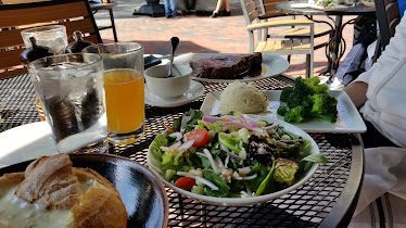 Joe’s Waterfront — Restaurant Food And Dining Photo