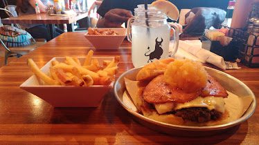 Toro Burger Bar