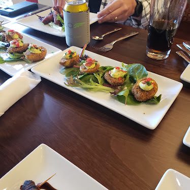 Flight Plan Wine And Tapas — Restaurant Food And Dining Photo