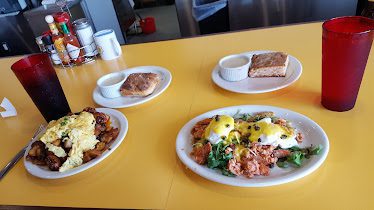 Sunnyside Diner — Restaurant Food And Dining Photo