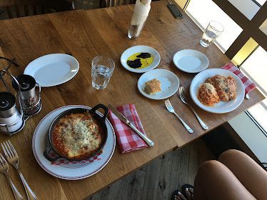 Buddy V's Ristorante — Restaurant Food And Dining Photo