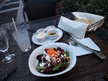 Pane Vino On The River