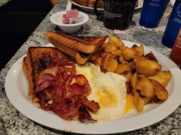 BTB Wood fired Pizza Bar & Grill