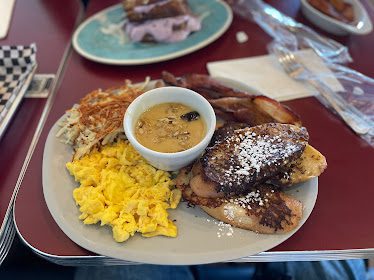 Truffles N Bacon Cafe ®