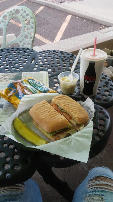 Munch A Lunch