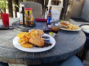 Hitchin' Post Saloon