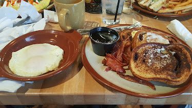 Sundance Grill & Bar — Restaurant Food And Dining Photo