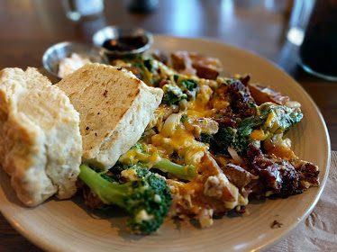 Besaws — Restaurant Food And Dining Photo