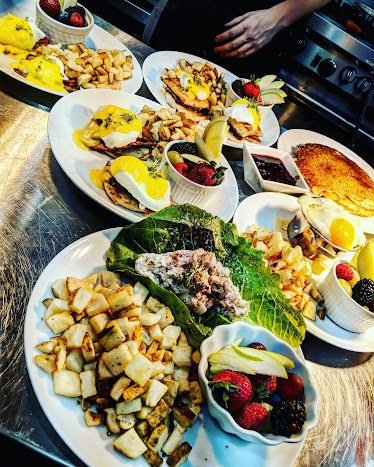 Metropolitan - A Speakeasy — Restaurant Food And Dining Photo