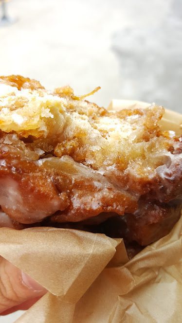 Blue Star Donuts — Restaurant Food And Dining Photo