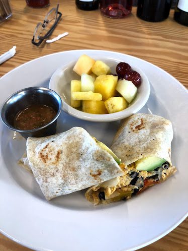 Grove Market Cafe — Restaurant Food And Dining Photo