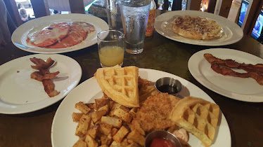 Automatic Slim's — Restaurant Food And Dining Photo