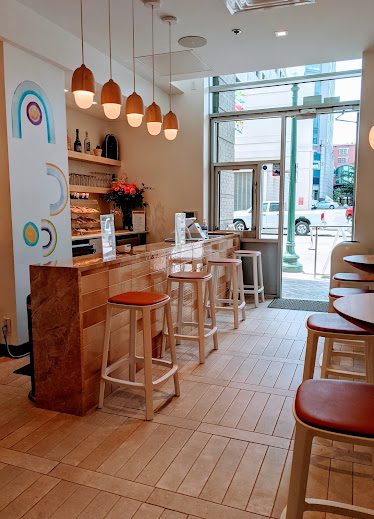 Rawgirls Memphis, DOWNTOWN (facing S. Second Street, next door to Shred415) — Restaurant Food And Dining Photo