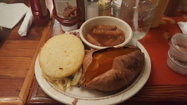 Country's Barbecue