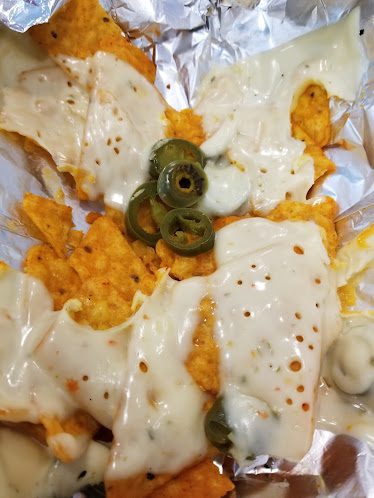 Momma Goldberg's Deli — Restaurant Food And Dining Photo