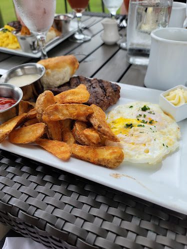 42 Bar and Table — Restaurant Food And Dining Photo