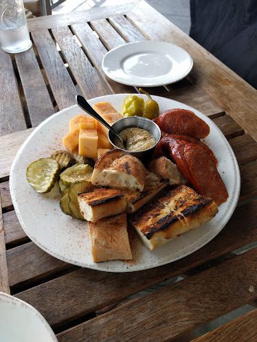 Samantha's Tap Room & Wood Grill