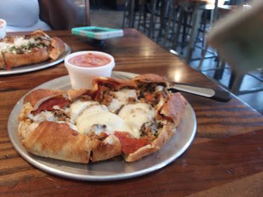 Bibb Street Pizza Company — Restaurant Food And Dining Photo
