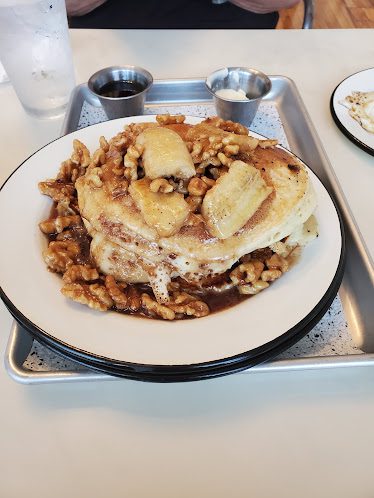Hillcrest Little Bakery — Restaurant Food And Dining Photo