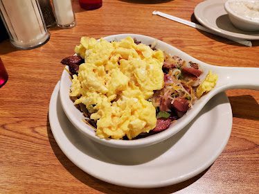 Molly Brown's Country Cafe — Restaurant Food And Dining Photo