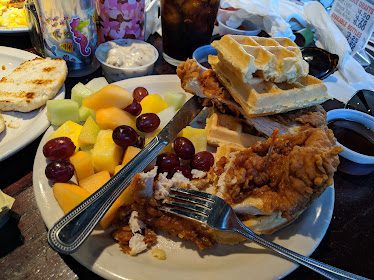 Dugan's Pub — Restaurant Food And Dining Photo
