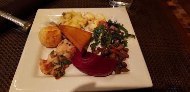 Rodizio Grill Milwaukee | Brazilian Steakhouse Restaurant — Restaurant Food And Dining Photo