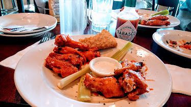 Paulie's Pub and Grille