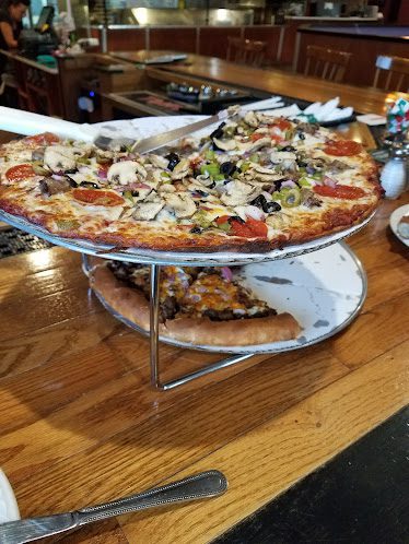 Raimondo's Pizza and Pub