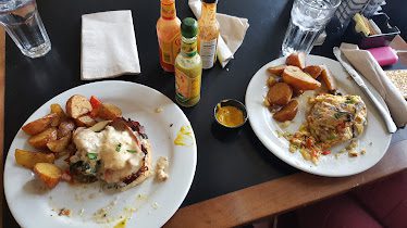 Cup Cafe — Restaurant Food And Dining Photo