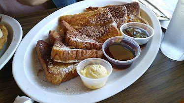 Iron Skillet Restaurant — Restaurant Food And Dining Photo