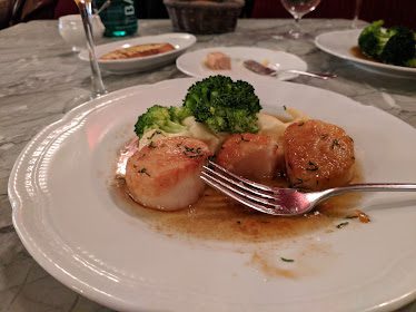 Petit Louis Bistro — Restaurant Food And Dining Photo