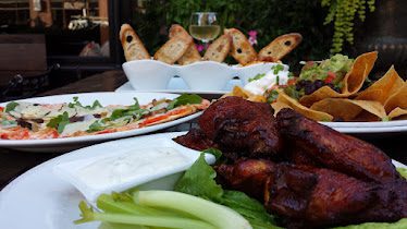 Fells Point Tavern — Restaurant Food And Dining Photo