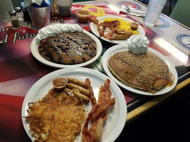 Holiday Cafe — Restaurant Food And Dining Photo