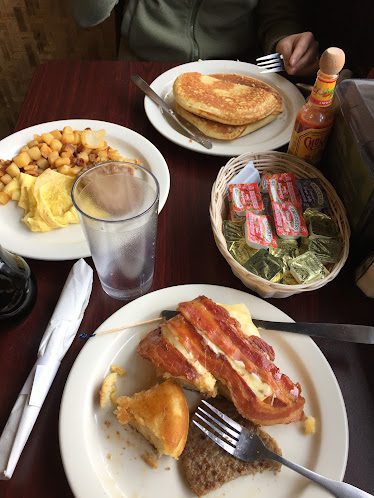 Light Street Cafe