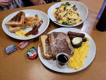 Phillips Avenue Diner — Restaurant Food And Dining Photo